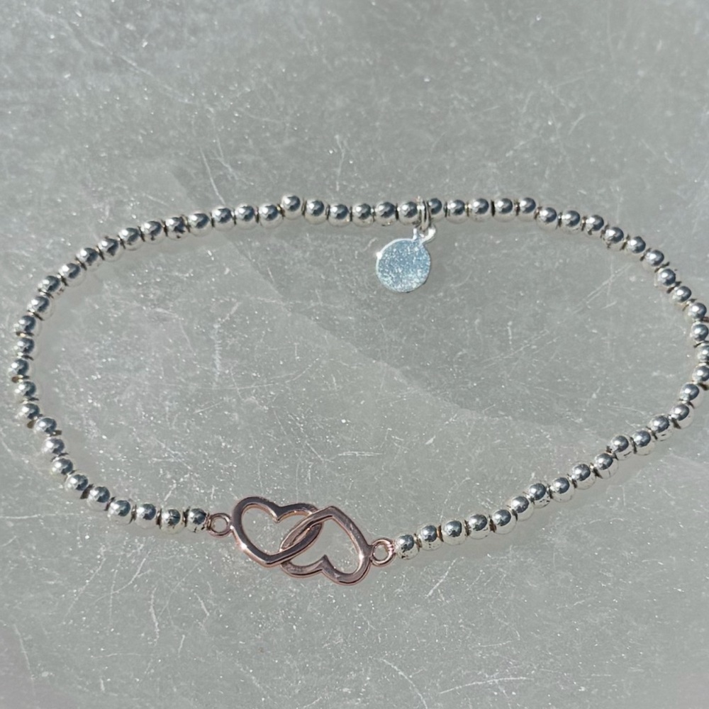 Elegant Silver Bracelet with Intricate Design